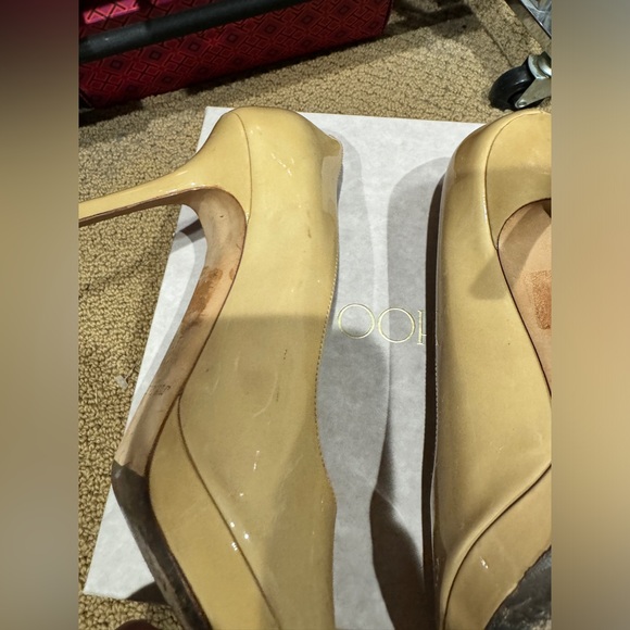 Jimmy Choo
Patent Leather Pumps - Picture 8 of 8